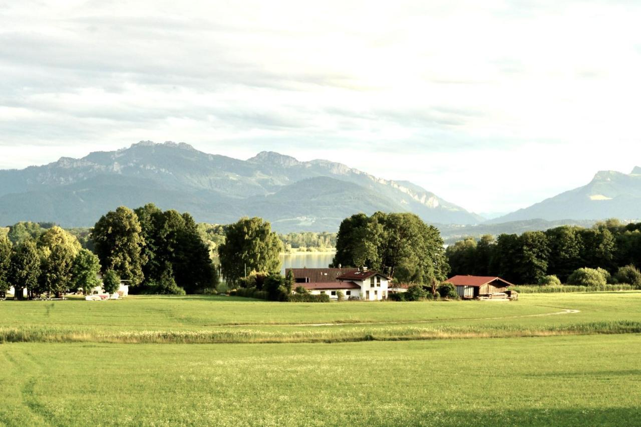 Ferienwohnung Chiemseealpenblick Breitbrunn am Chiemsee Ngoại thất bức ảnh