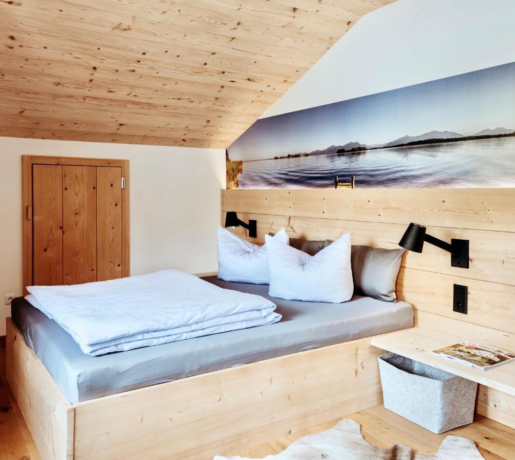 Ferienwohnung Chiemseealpenblick Breitbrunn am Chiemsee Ngoại thất bức ảnh